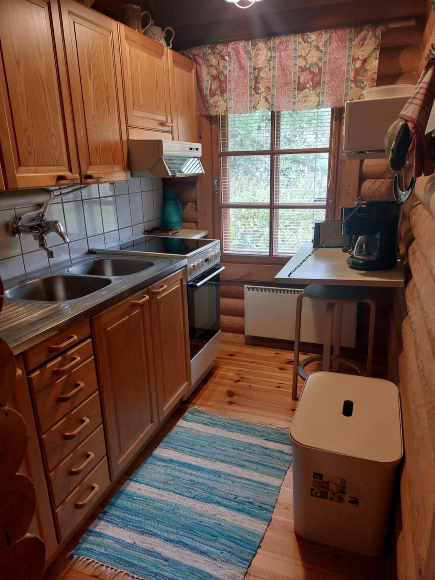 Menninkaeinen Cottage Rutalahti Екстер'єр фото